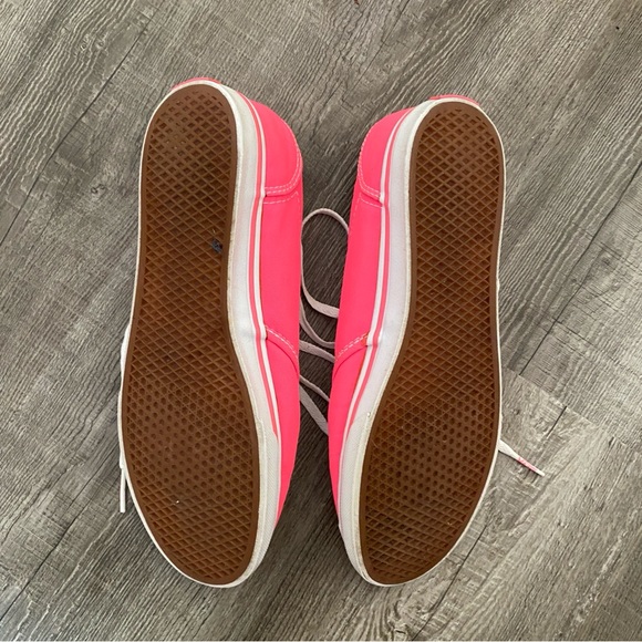 Vans sneakers hot pink size 8.5 - Picture 3 of 9